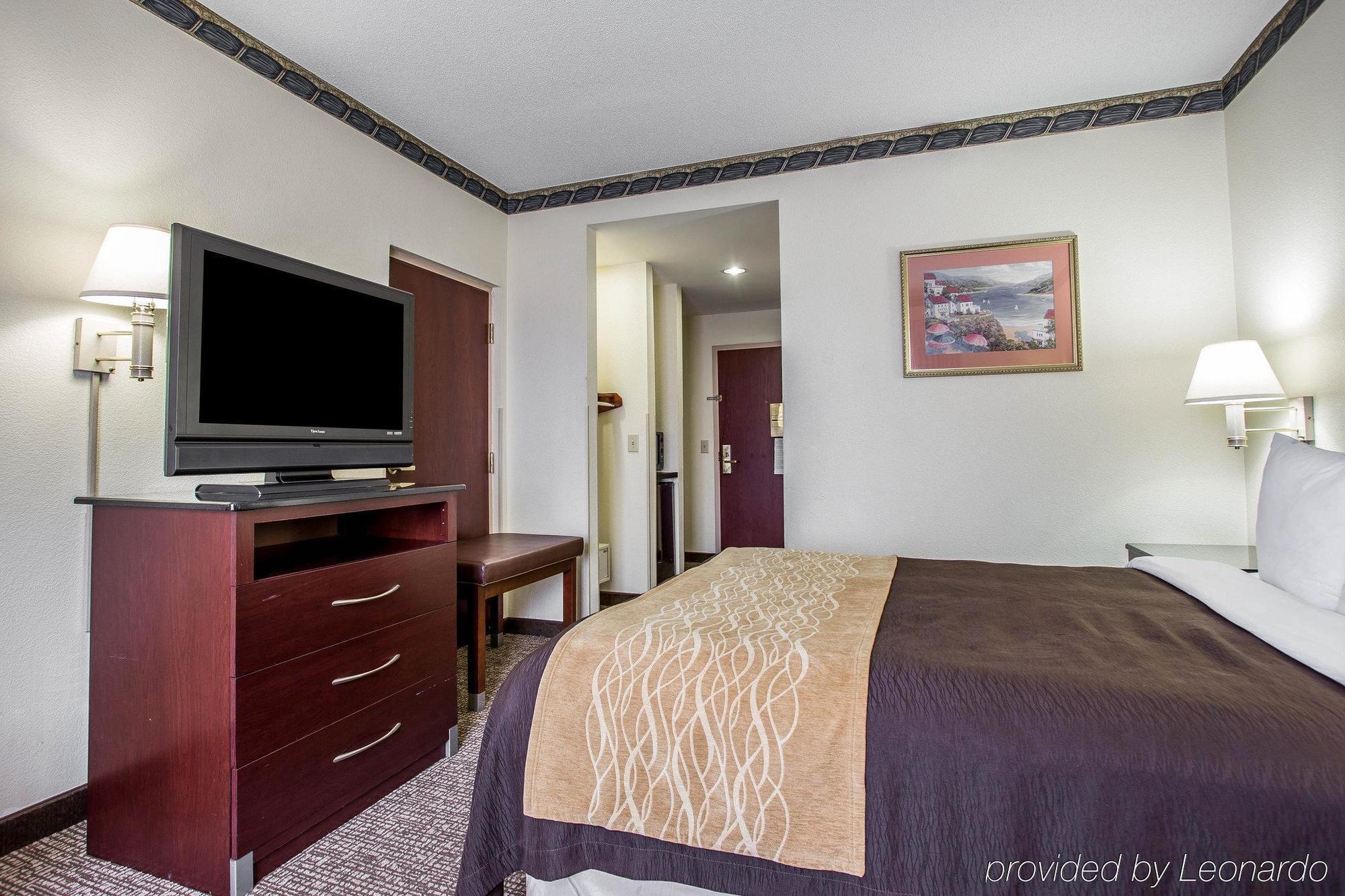 Comfort Inn & Suites Ftjackson Maingate Columbia Esterno foto